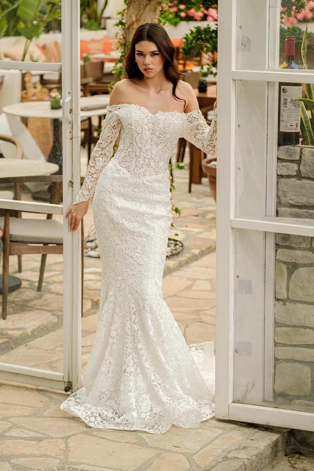Off-Shoulder Lace Mermaid Wedding Dress