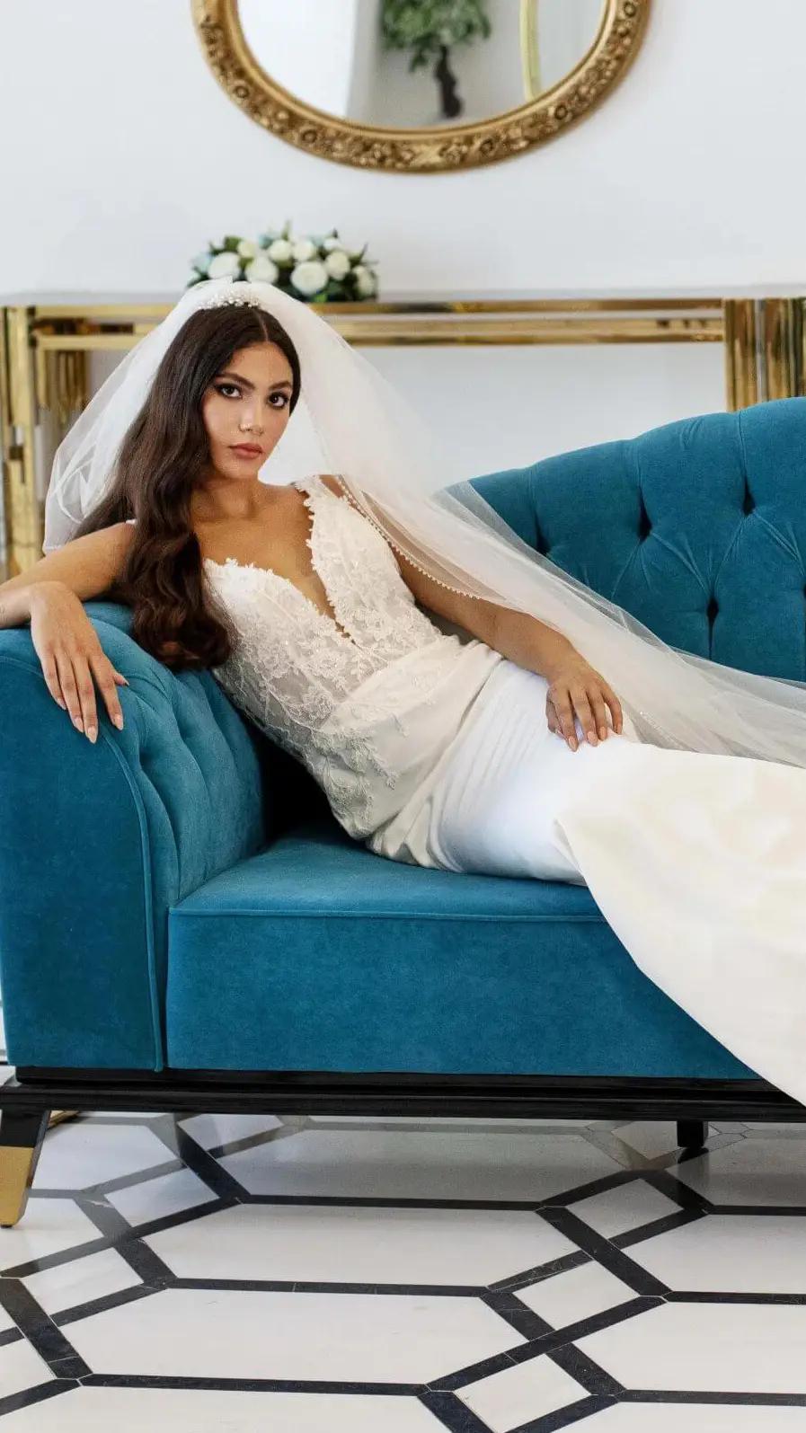 Many Bridal Stores Offer Free try-ons For Their Dresses Image