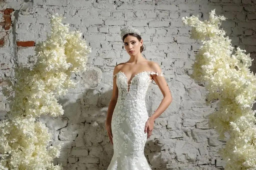 Mermaid Bridal Gowns. Mobile Image