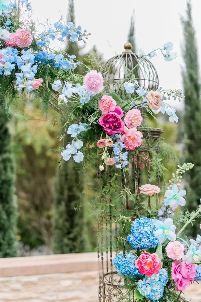 Gallery Image #slidesGrid55