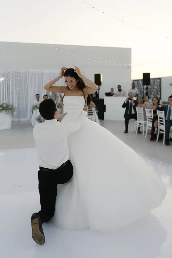 Gallery Image #slidesGrid8