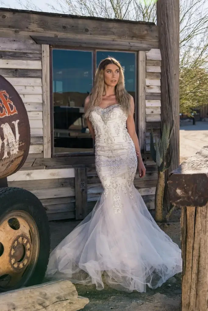 Gallery Image #slidesGrid98