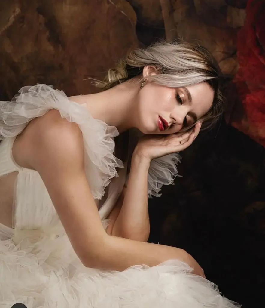 Gallery Image #slidesGrid227