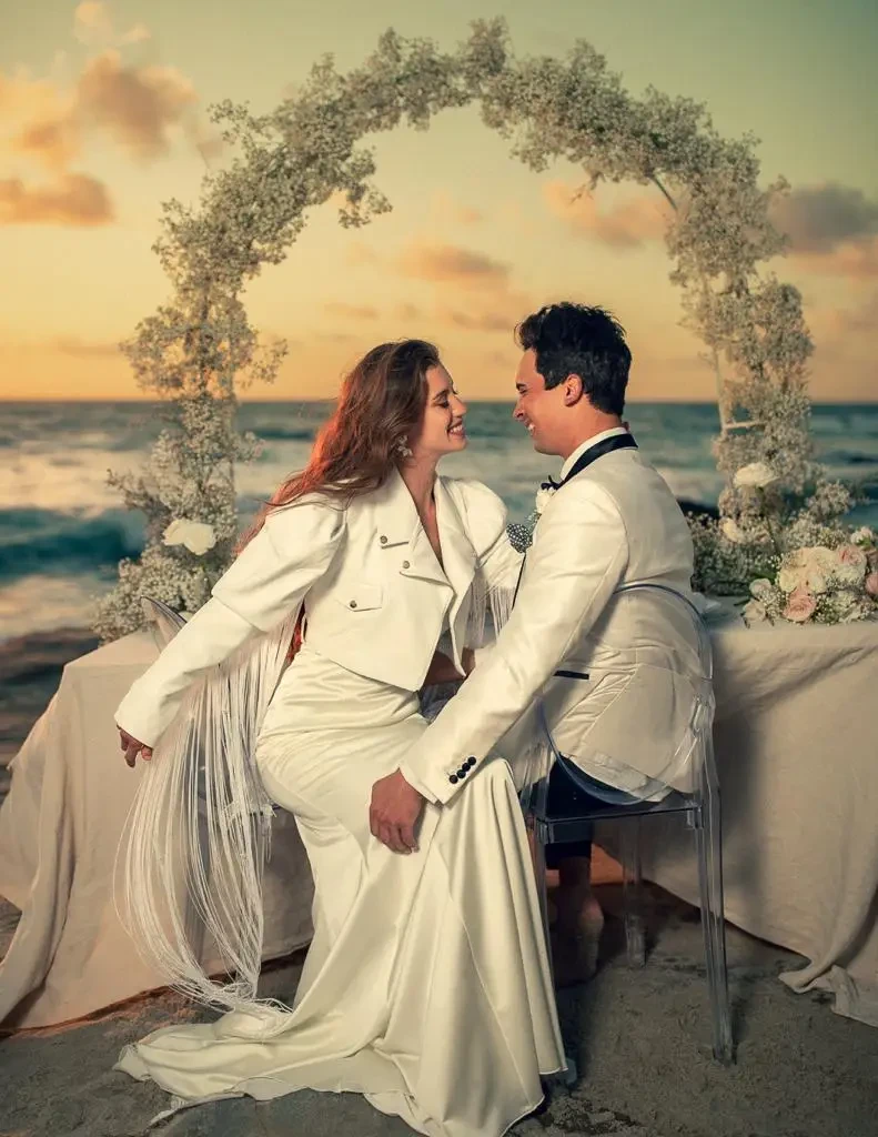 Gallery Image #slidesGrid195