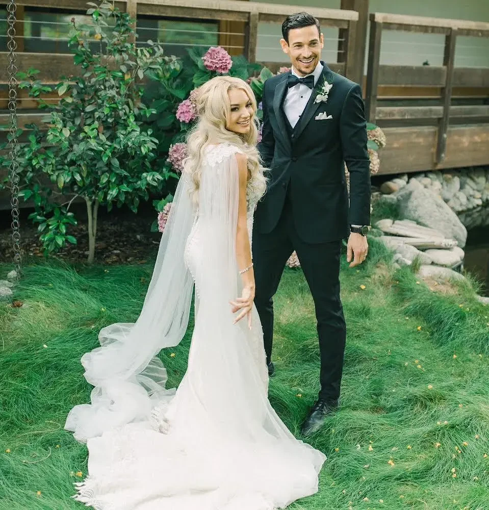 Gallery Image #slidesGrid69