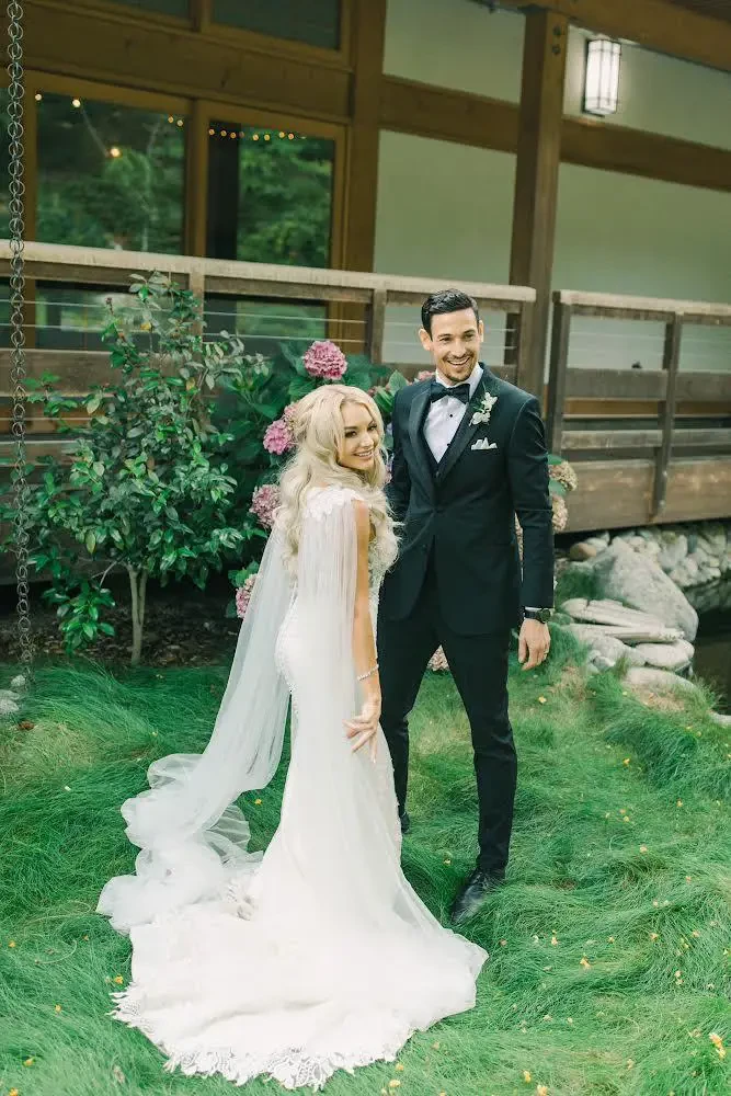 Gallery Image #slidesGrid64