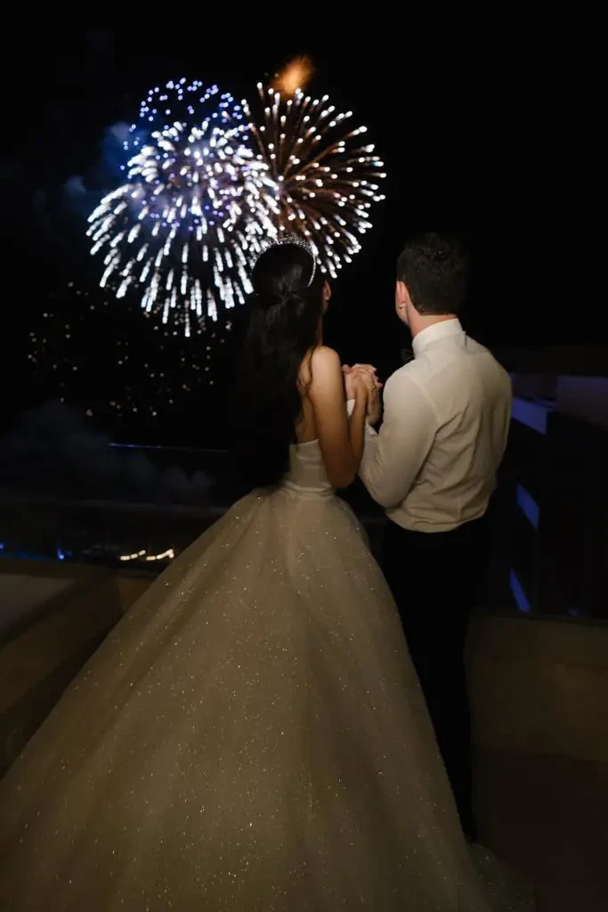 Gallery Image #slidesGrid0