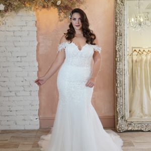 Plus Size Bridal Collection D2622