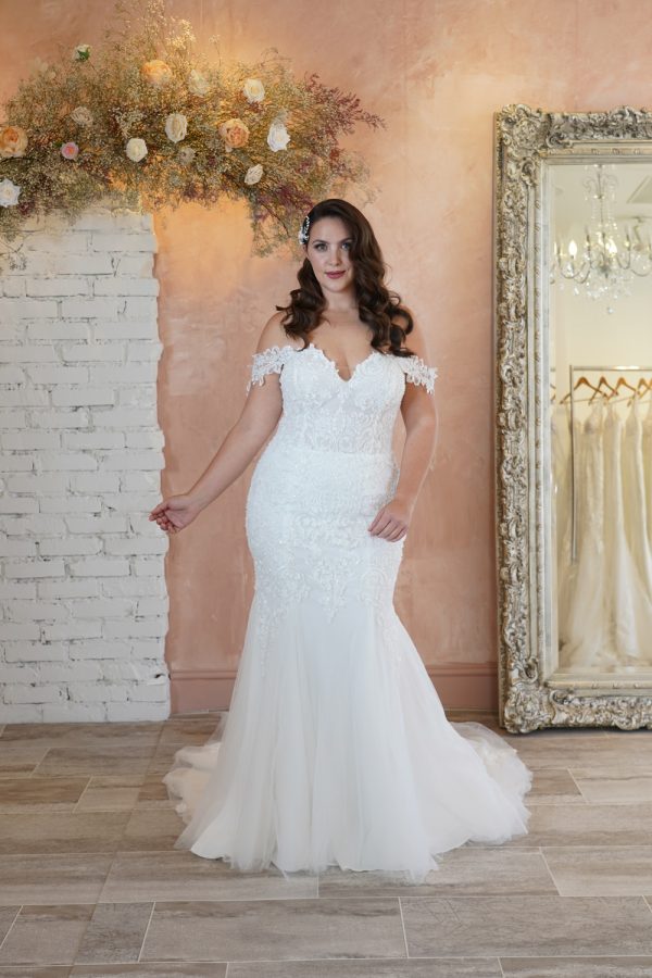 Plus Size Bridal Collection D2622
