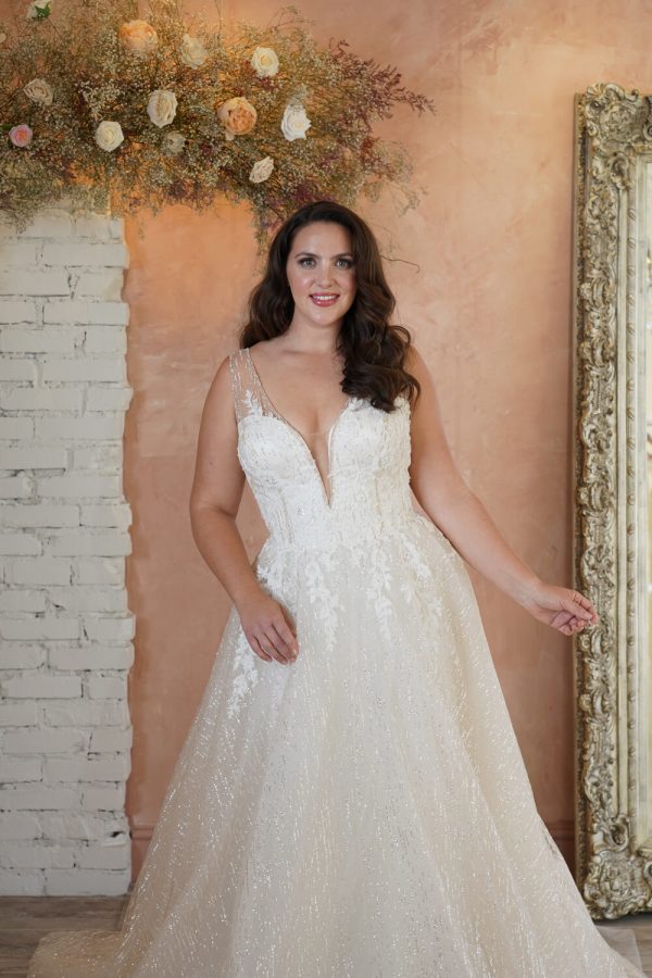 Plus Size Wedding Dress D2599-5